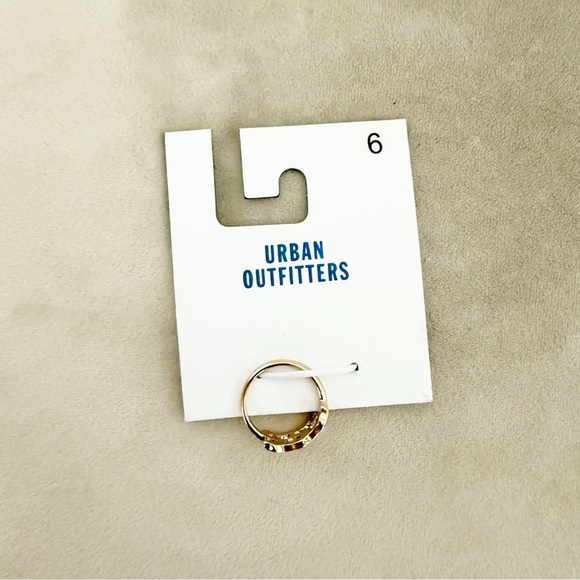 NWT Urban Outfitters Gold 222 Ring, Size 6 - Picture 2 of 3